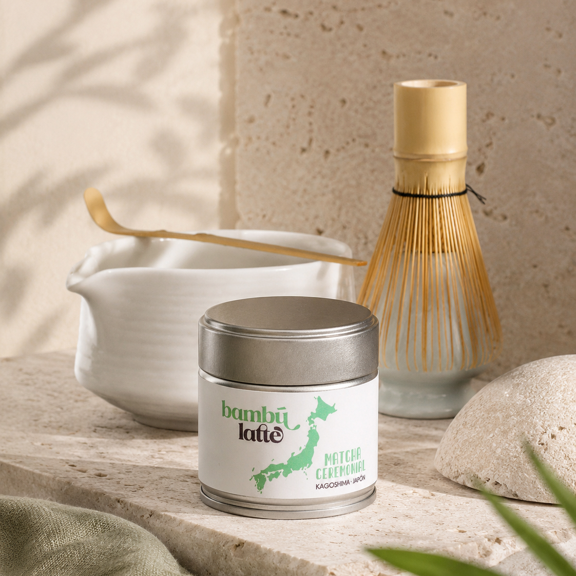 Set Matcha White Edition Bambú Latte con chawan, chasen, soporte y chashaku