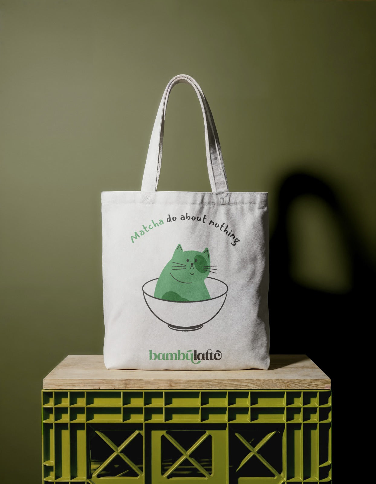 Bolsa de tela de algodón Modelo 2 con gato verde en cuenco de matcha